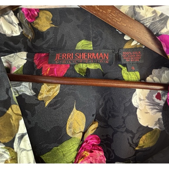 Vintage 100% Silk Wrap Top S Long Sleeve Black Bright Floral Whimsical Statement - Picture 2 of 11